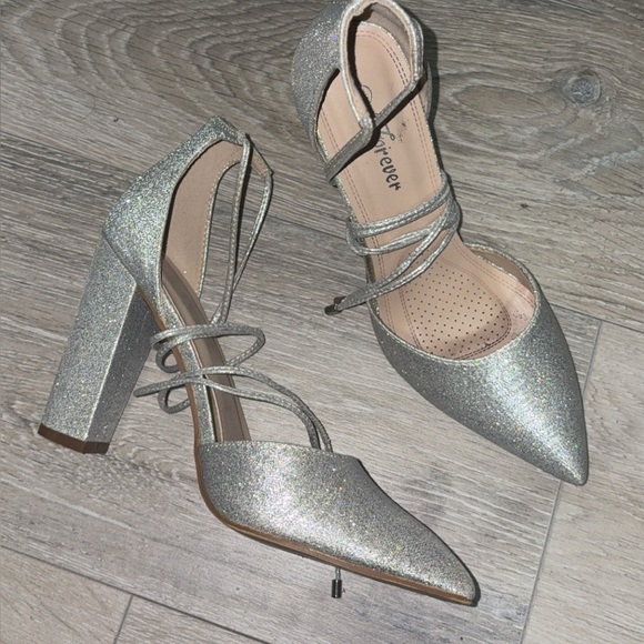Windsor Shoes - Windsor Silver Stiletto Heels Classic Pointed-Toe